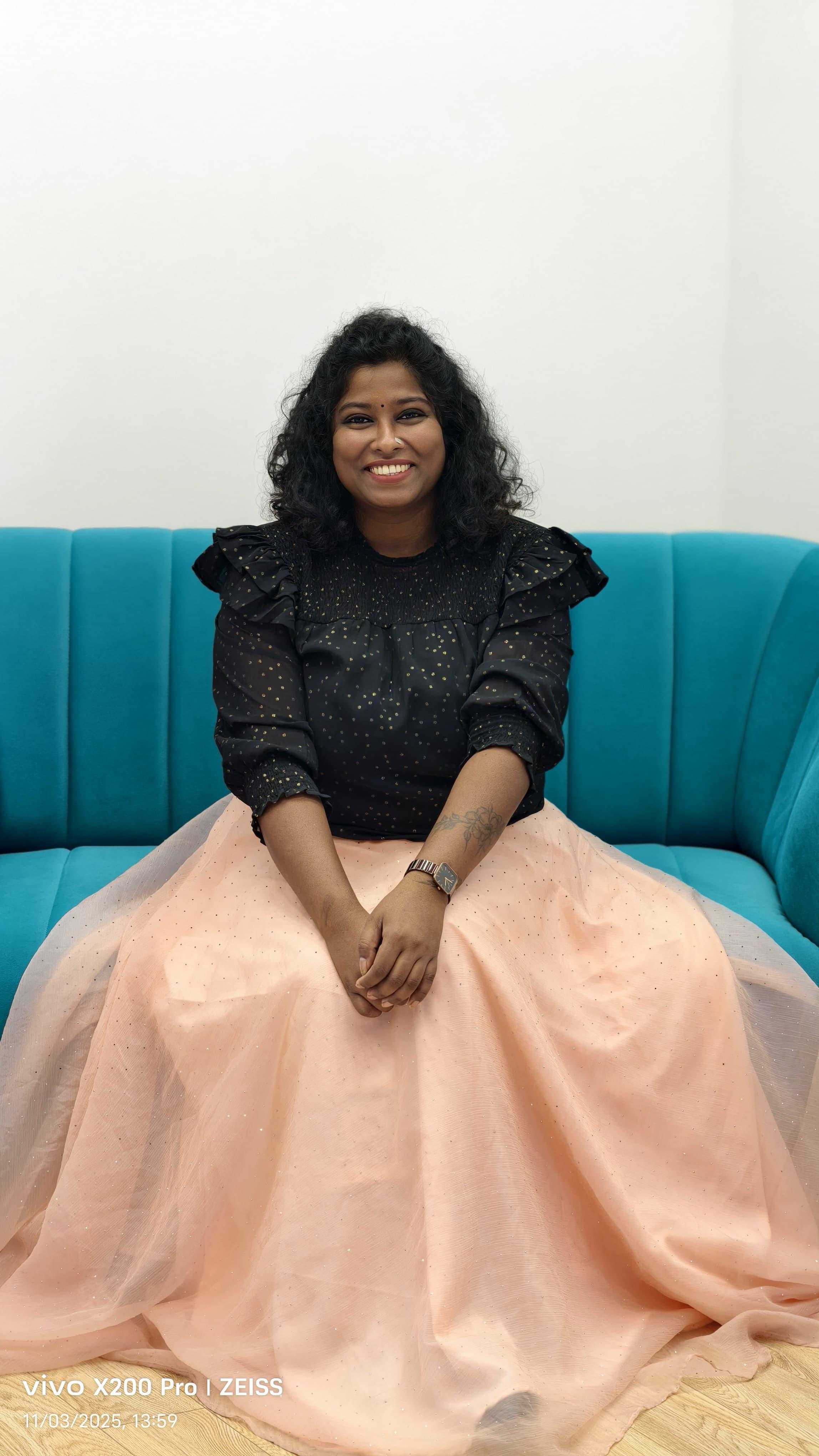 Portrait of writer Anuradha Mohan